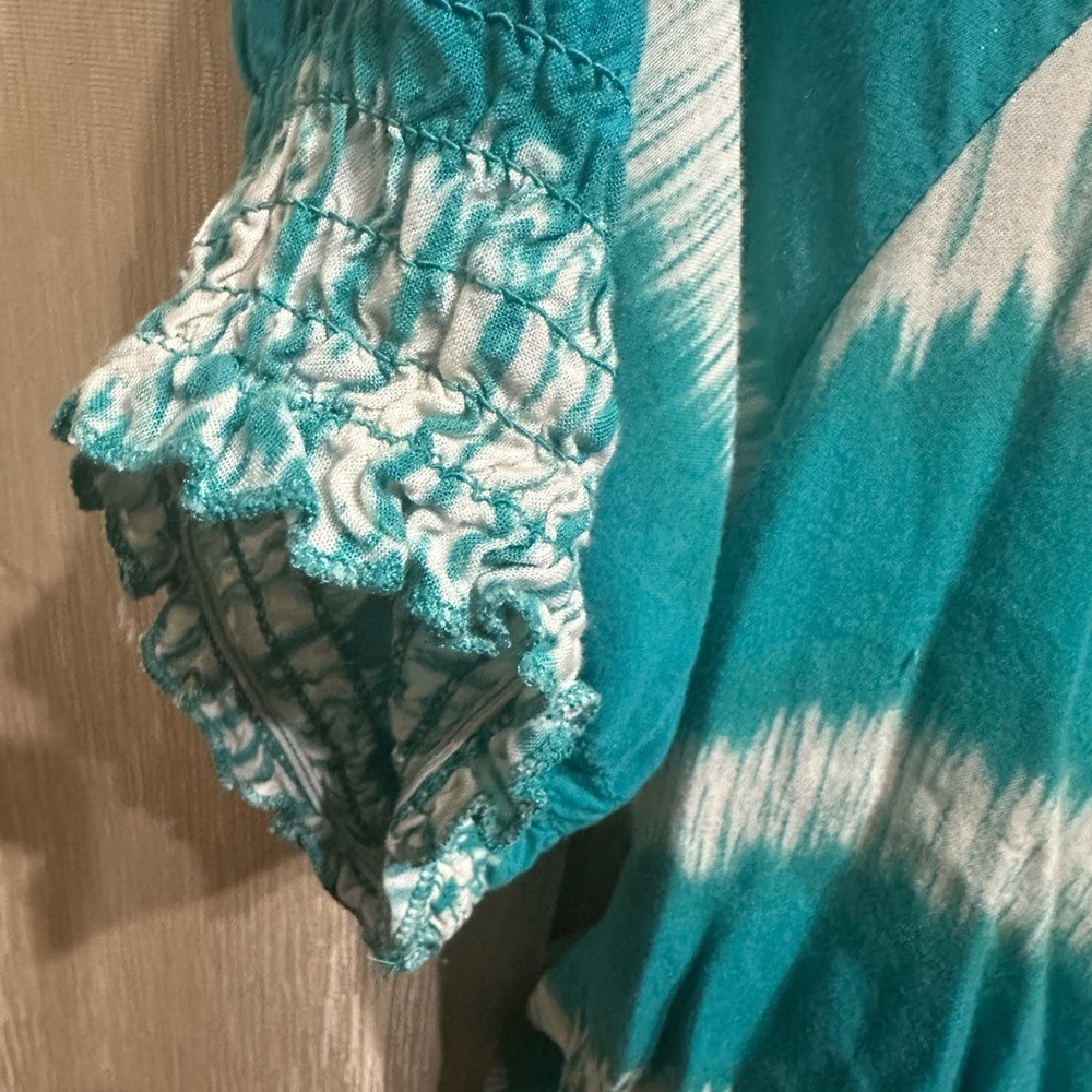 Cato Blue and White Short Sleeve Blouse - Picture 4 of 7